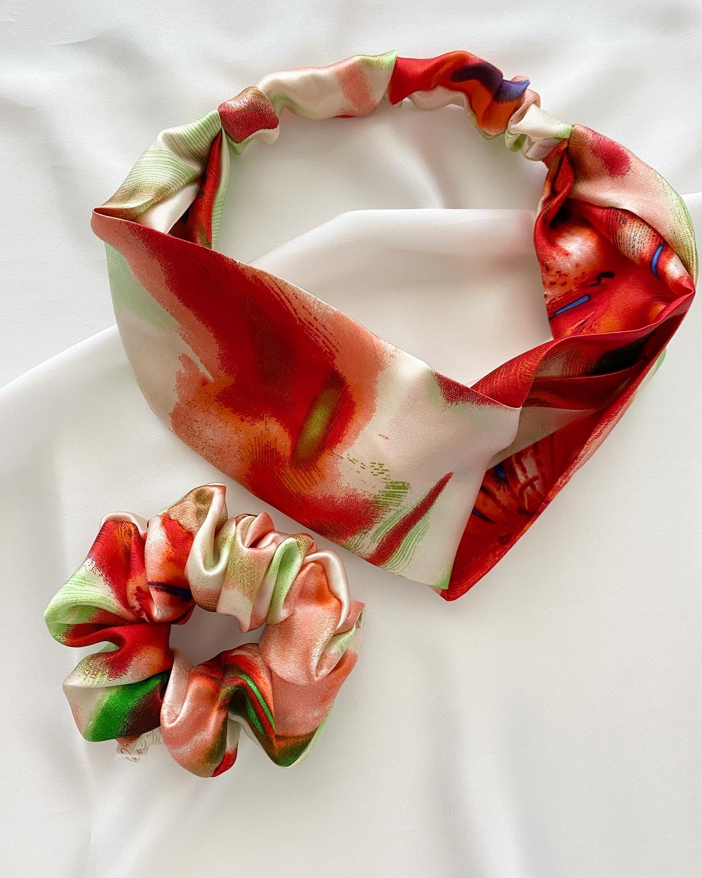 Bentita matase 100% - Floral Print