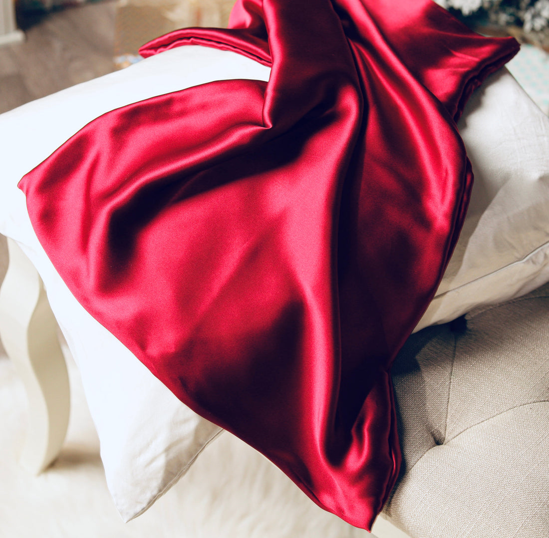 Fețele de pernă din mătase – secretul unui somn de calitate